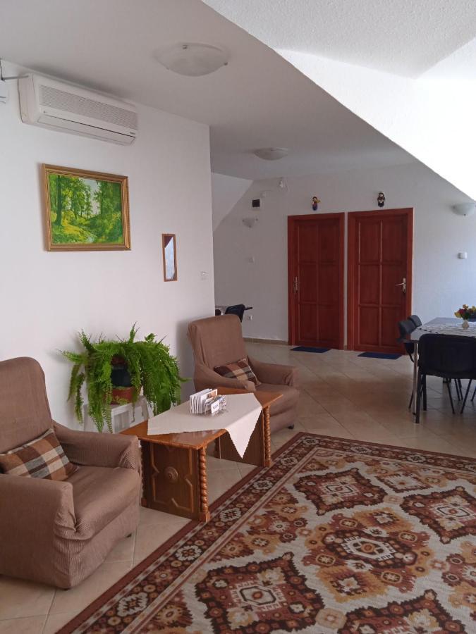 Agria Wellness Guesthouse Eğri Dış mekan fotoğraf